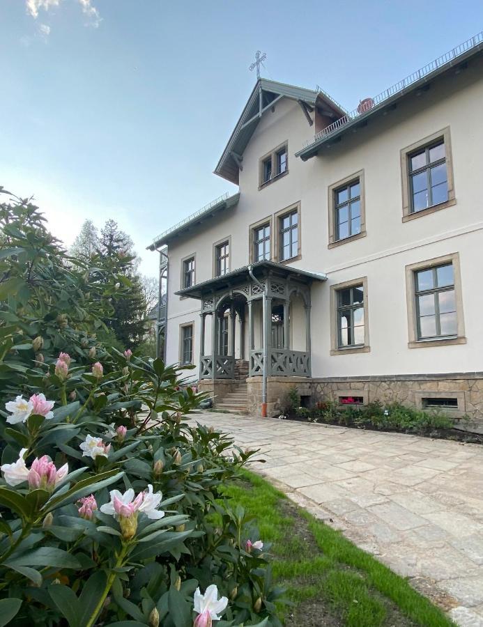 דירות Papstdorf Altes Pfarrhaus מראה חיצוני תמונה